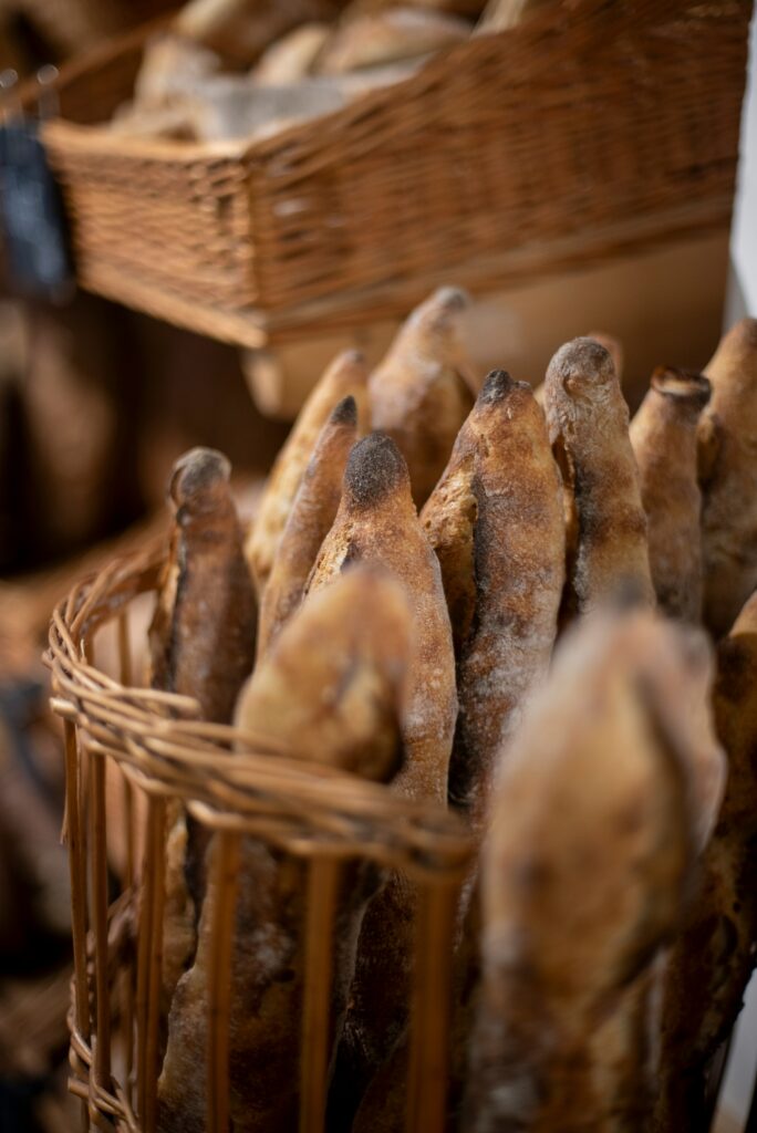 pain baguette, tradition, caquelon et baluchon, gîte histoire d'ardenne, Frédéric Morland, Sylvia De Block, Sylvia Morland, famille, amis, artisan boulanger